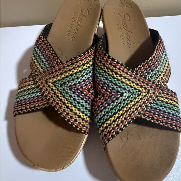 Sketchers Women's Colorful rainbow Woven wedge Sandals 7 - Picture 1 of 5